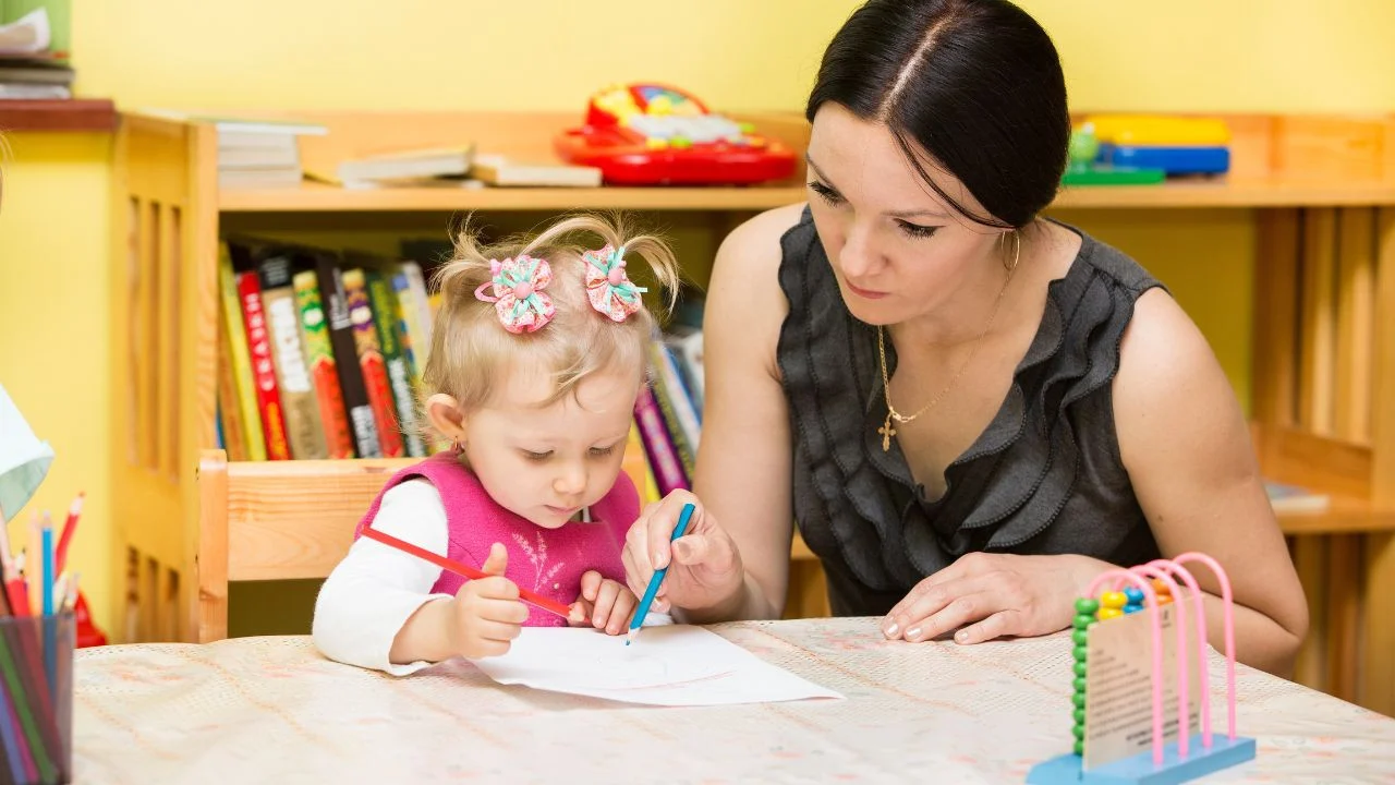 Après quatre ans en Montessori, ma fille a dû prendre des cours particuliers pour rattraper son retard